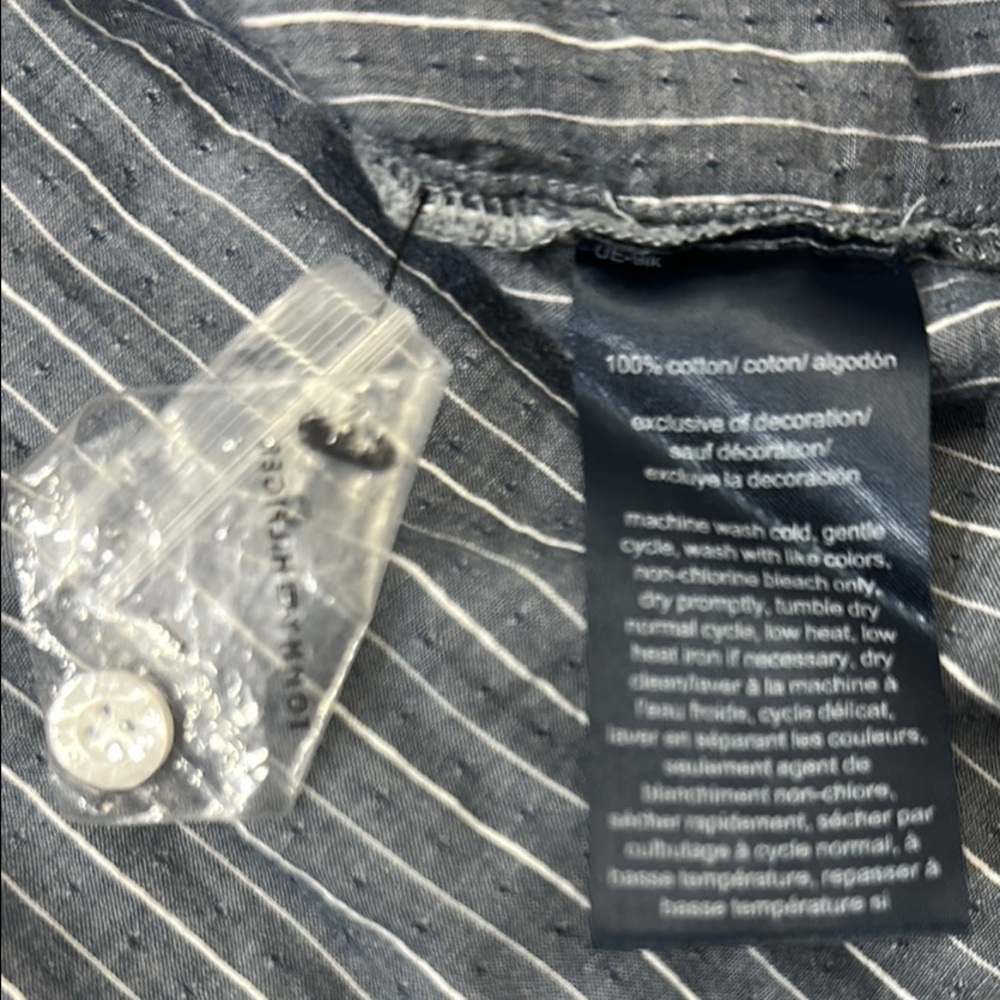 Tommy Hilfiger Blue Striped Button Down Shirt Sz. M - Picture 7 of 7